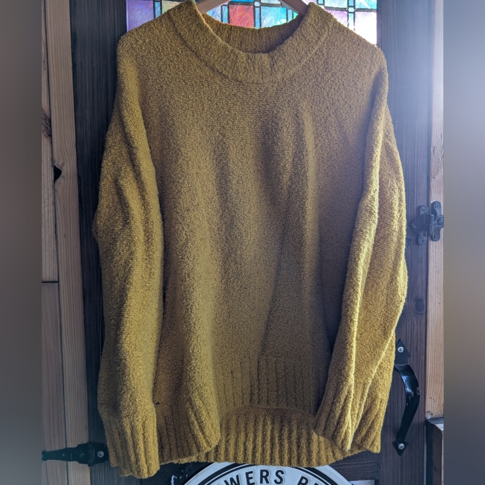 Old Navy Oversized Crew Neck Sweater